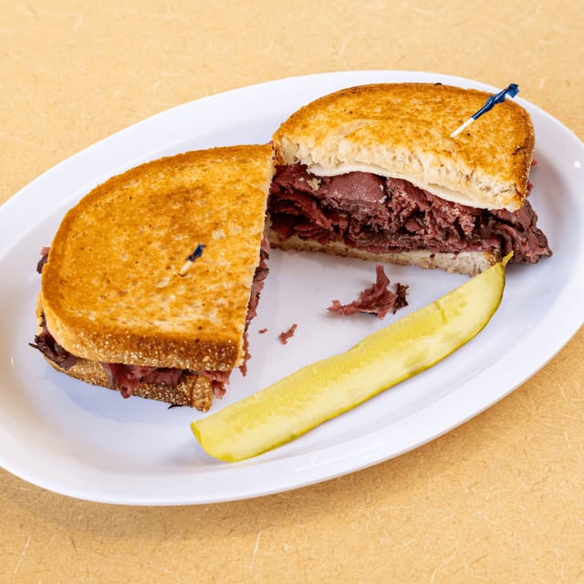 Roast Beef & Cheese Sub.